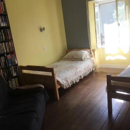 La Maison Aux Volets Verts Bed & Breakfast